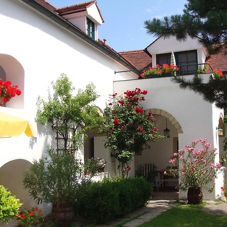 Gaestehaus Hans Moser Purbach am Neusiedlersee Exterior photo